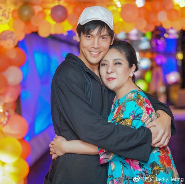 捷希缘配资 向太回应“向家破产”传闻：珠宝、豪宅都在，还养着1000多名员工