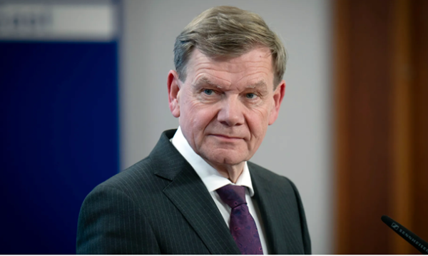 达道宝 德国外长推迟访华引发巨大争议，德议员批其发出“不良信号”